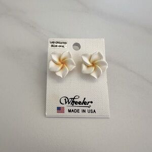 Hawaii flower earrings